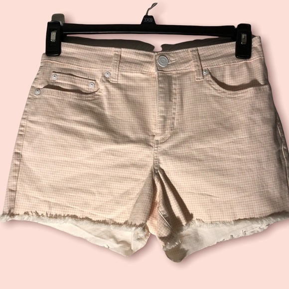 LC Lauren Conrad Women’s Shorts Pink Checker Size 8 - Picture 1 of 6